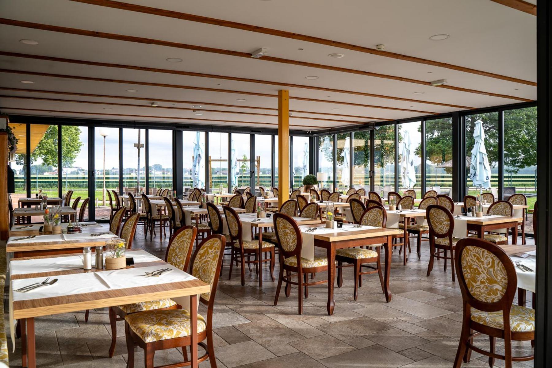 Terme Banovci - Hotel Zeleni Gaj Verzej ภายนอก รูปภาพ